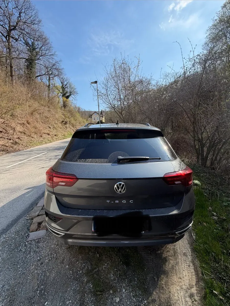 Volkswagen T-Roc 2019 photo 2