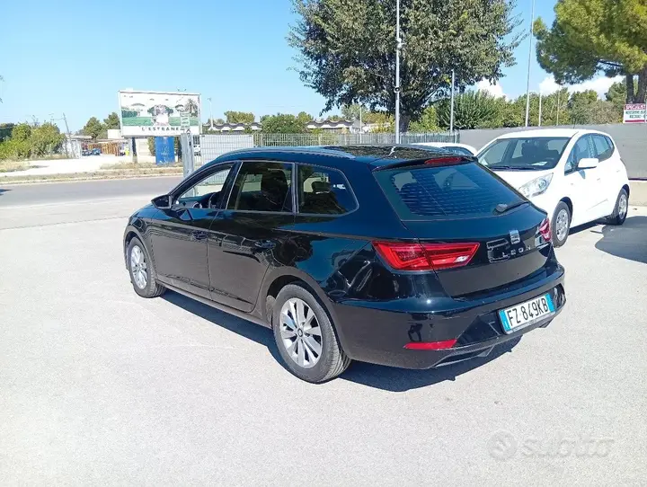 Seat Leon 2019 photo 3