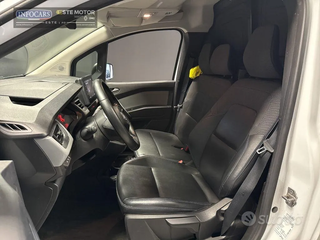 Nissan Townstar 2024 photo 5