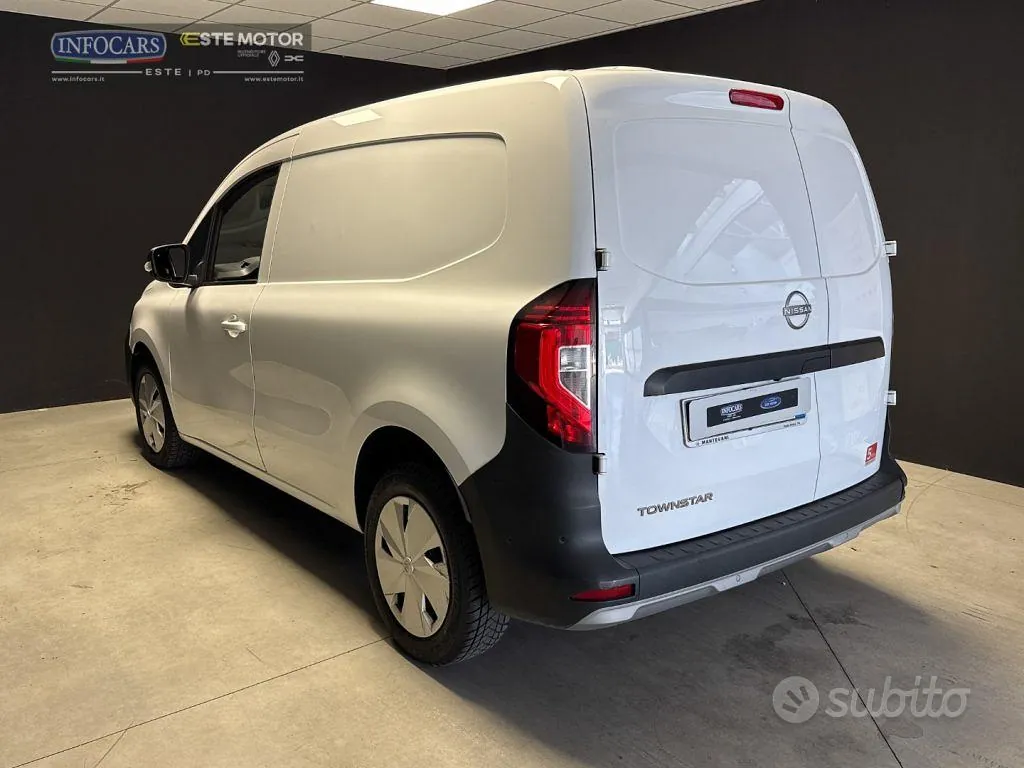 Nissan Townstar 2024 photo 2