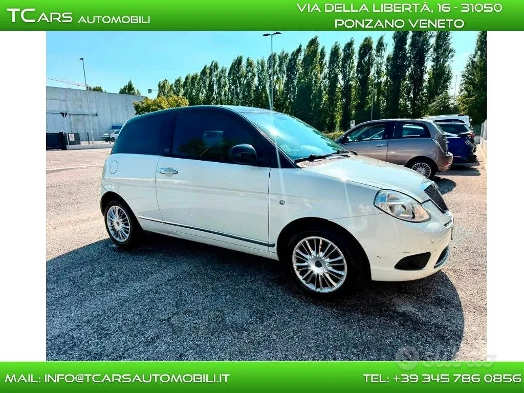Lancia Ypsilon 2011 photo 3