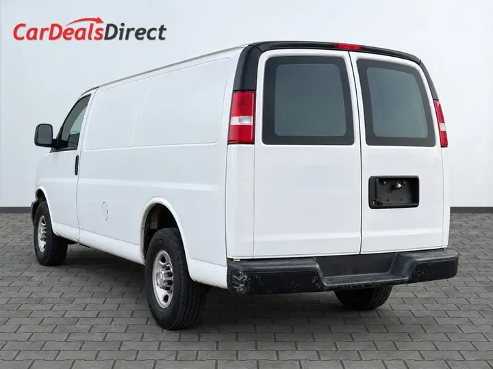 Chevrolet Express 2021 photo 5