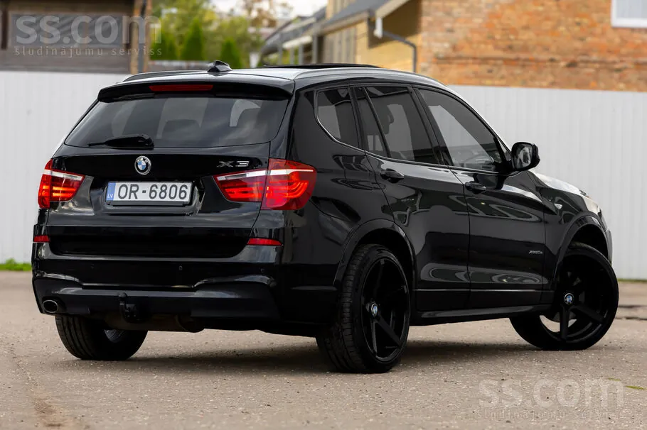 BMW X3 2012 photo 4