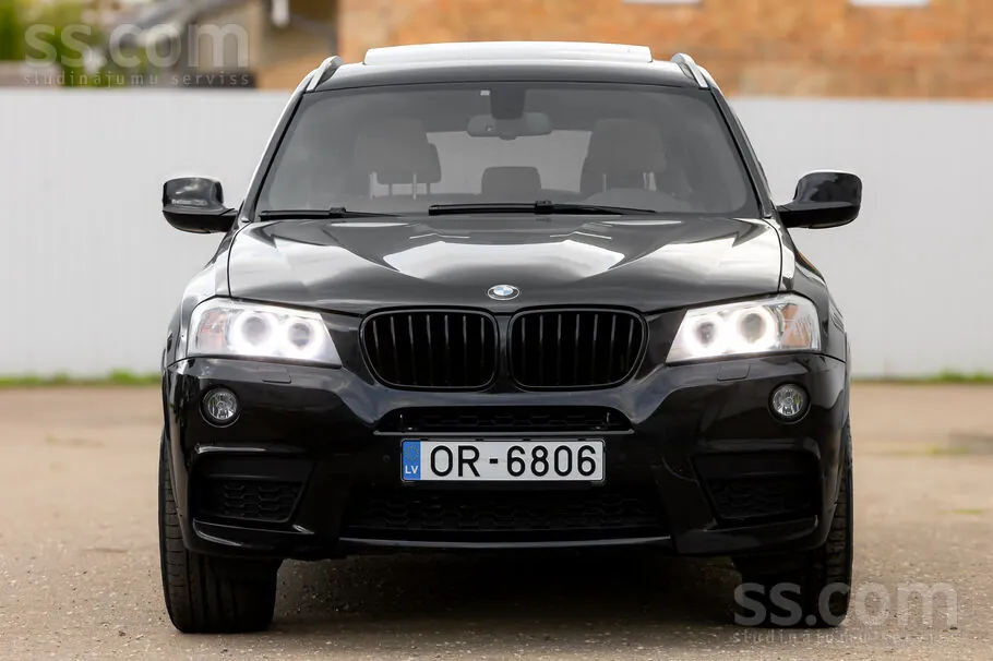 BMW X3 2012 photo 3