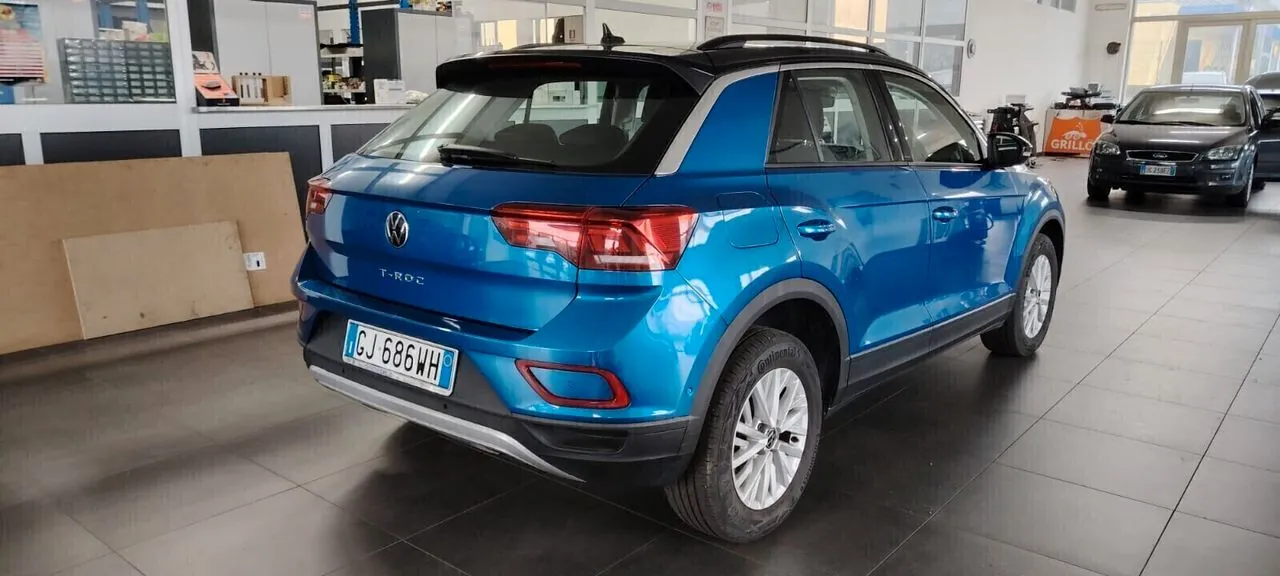 Volkswagen T-Roc 2022 photo 3