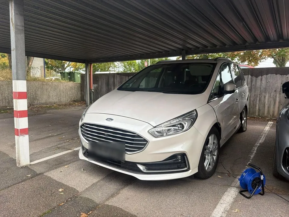 Ford Galaxy