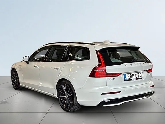 Volvo V60 2025 photo 5