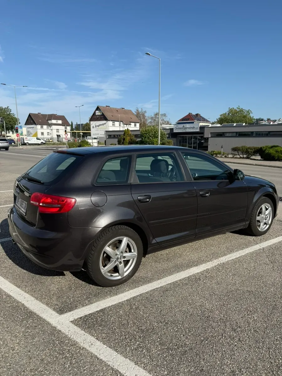 Audi A3 2009 photo 3