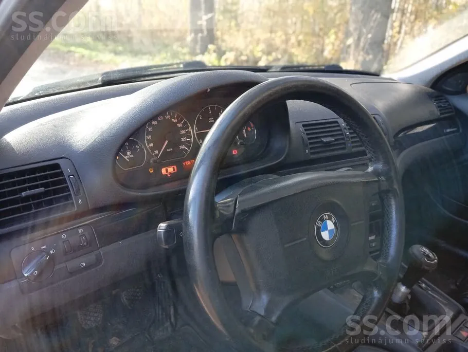 BMW 320 2000 photo 5