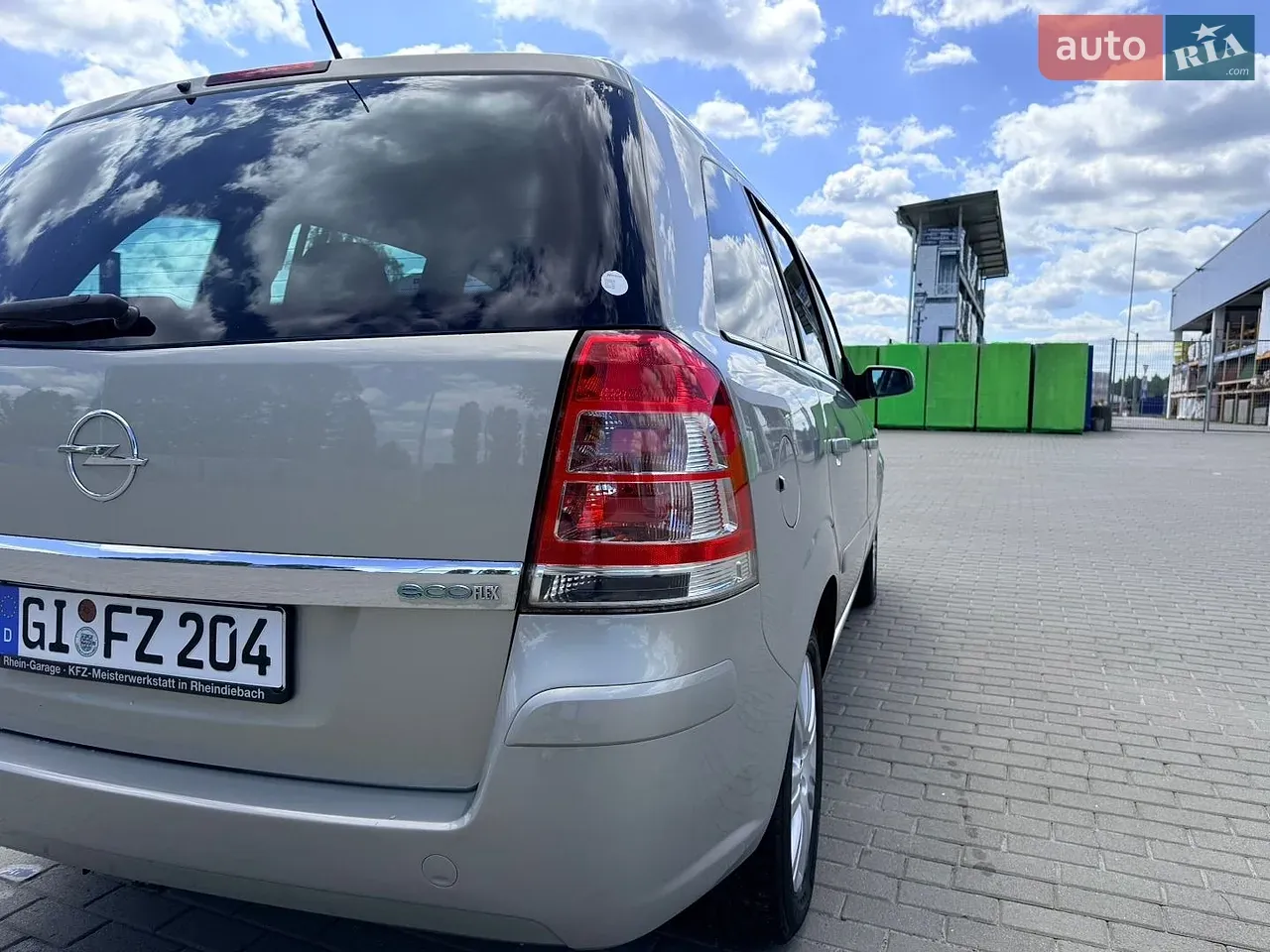 Opel Zafira 2009 photo 4