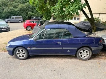 Peugeot 306