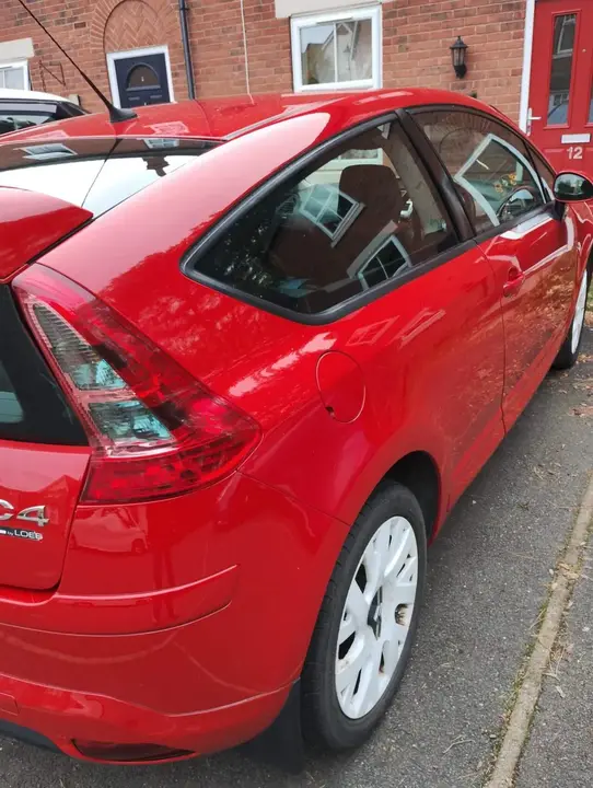 Citroen C4 2007 photo 2