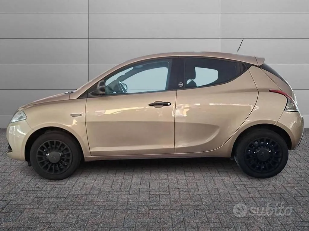 Lancia Ypsilon 2020 photo 4