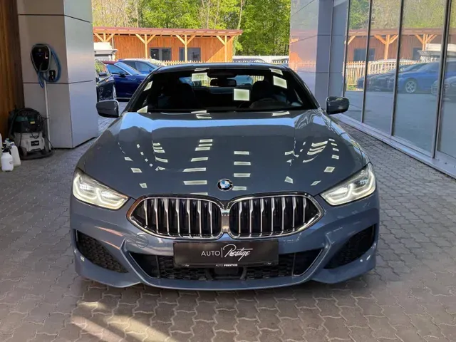 BMW Rad 8