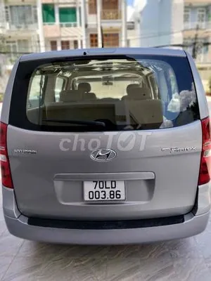 Hyundai Starex 2016 photo 2