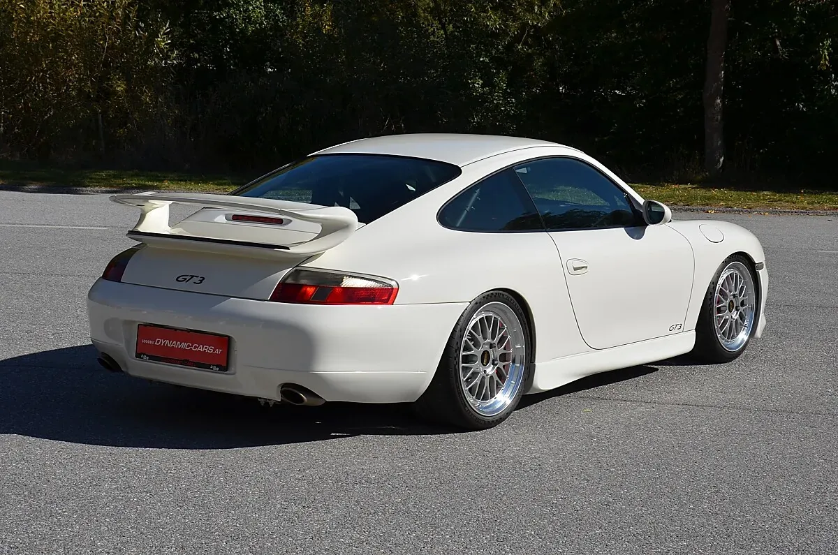 Porsche 911 Gt3 Clubsport 2000 photo 2