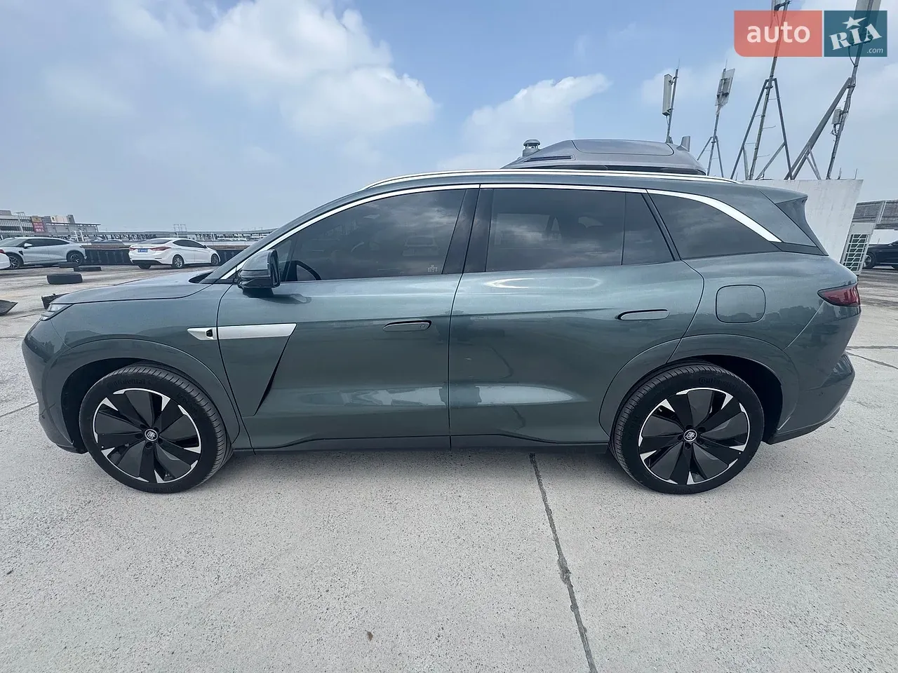 BYD Tang L 2025 photo 2