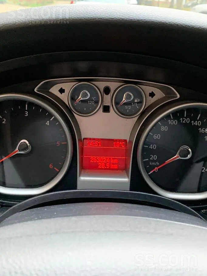 Ford Focus 2008 photo 4