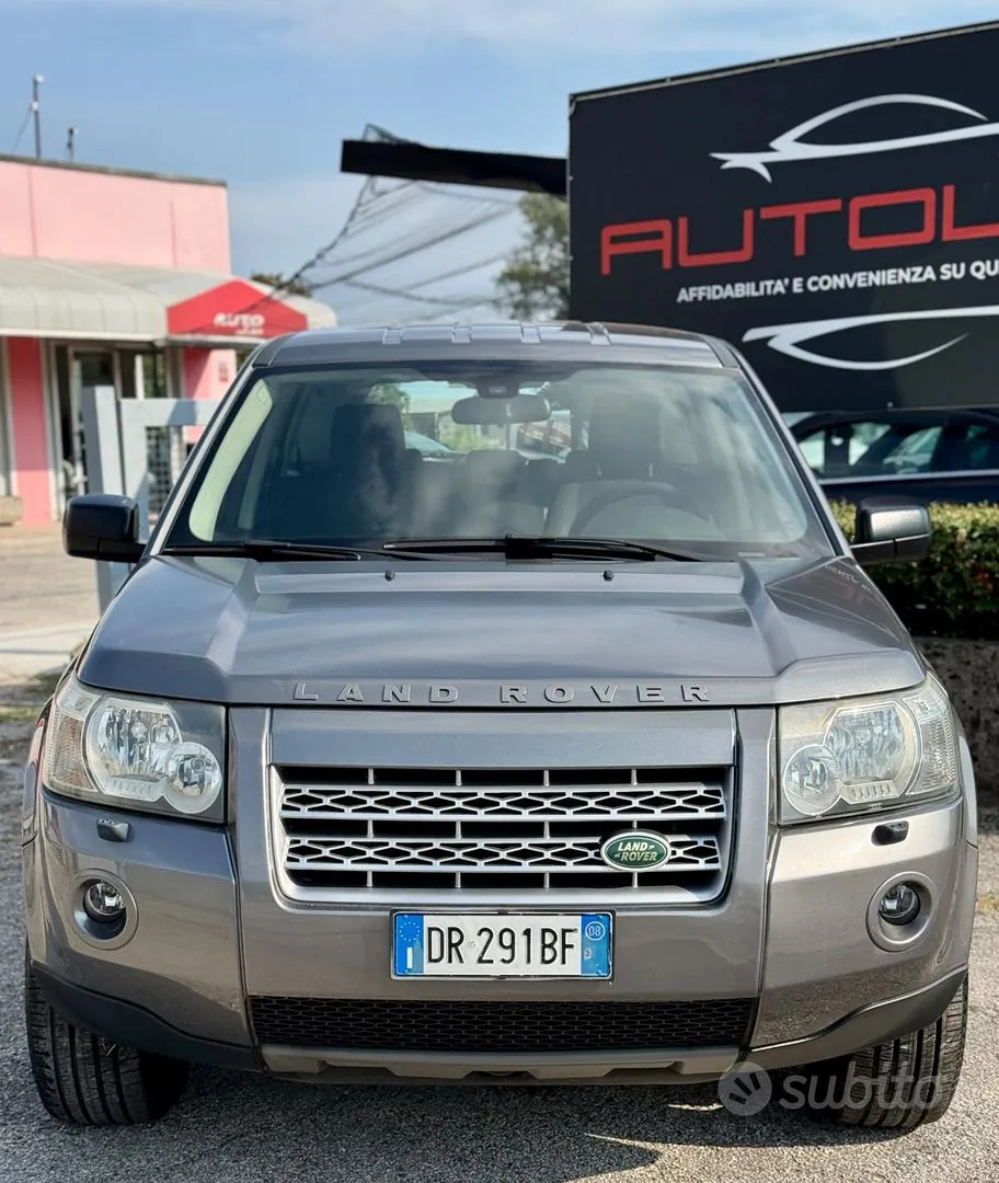 Land Rover Freelander 2008 photo 4