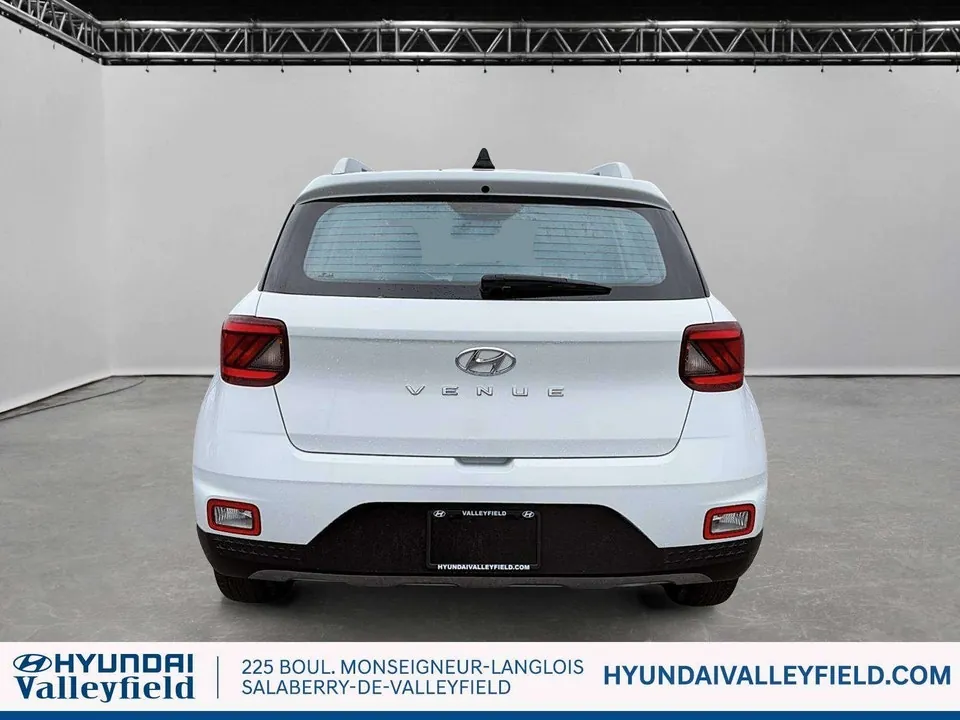 Hyundai Venue 2021 photo 3