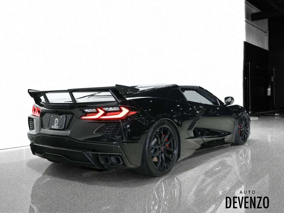 Chevrolet Corvette Stingray 2025 photo 3