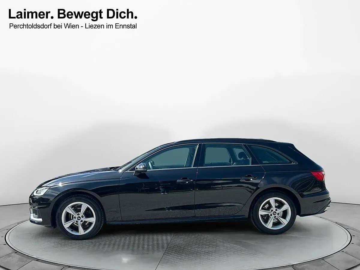 Audi A4 2025 photo 2