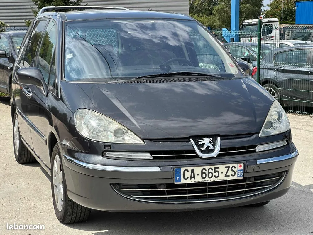 Peugeot 807 2008 photo 2