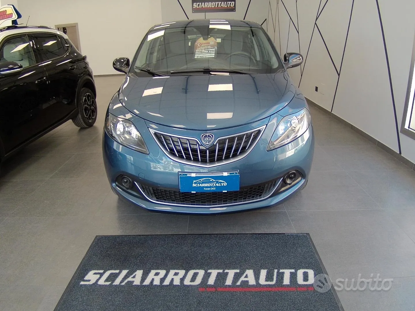 Lancia Ypsilon