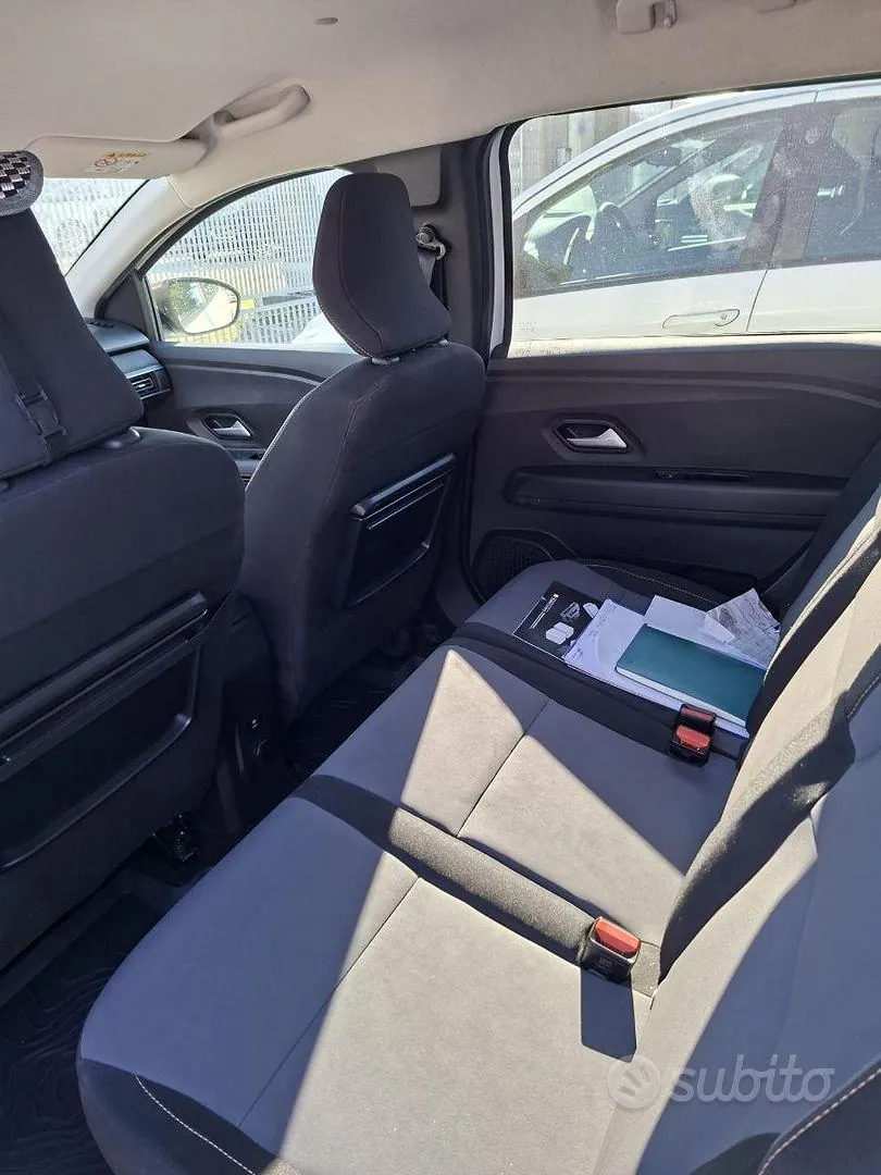 Dacia Jogger 2025 photo 3