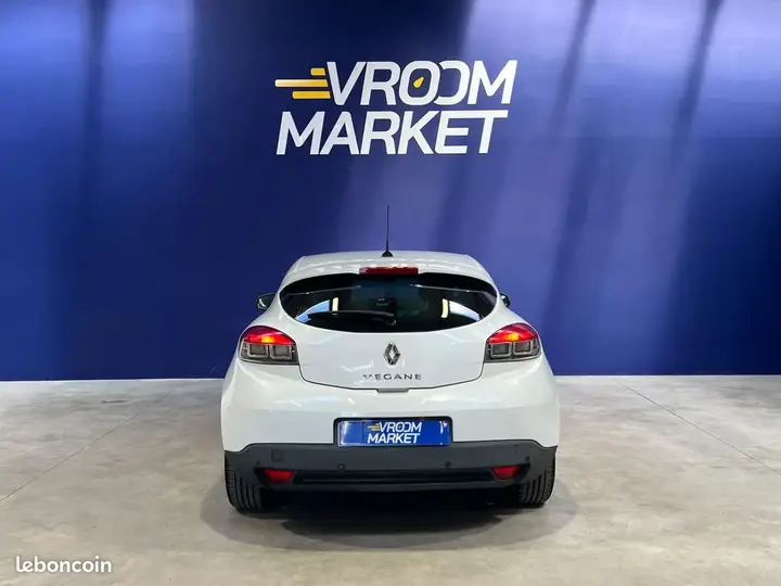 Renault Megane 2012 photo 4