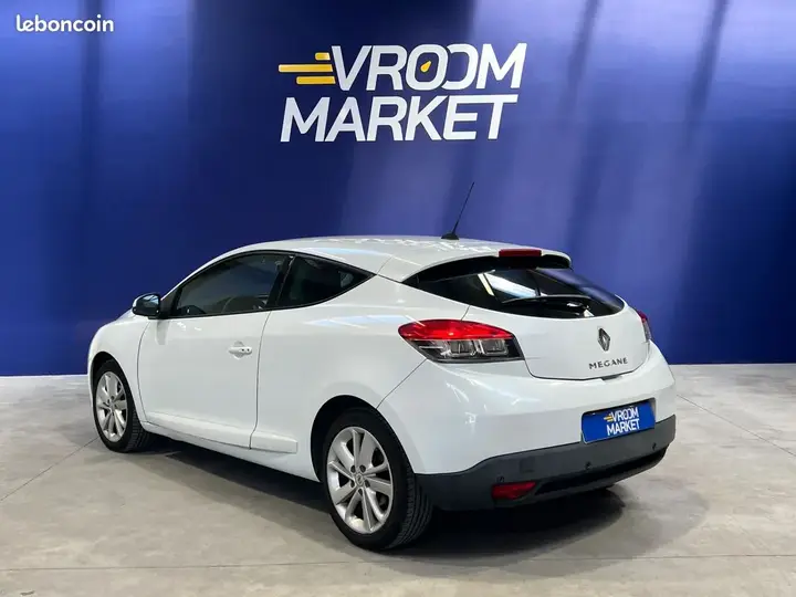Renault Megane 2012 photo 3