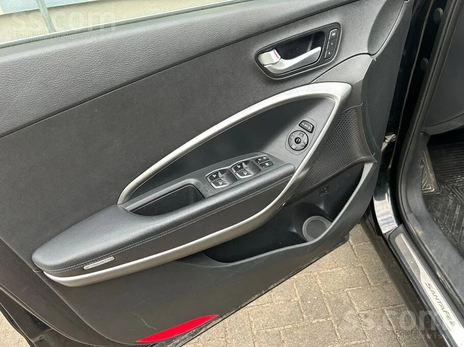 Hyundai Santa Fe 2013 photo 5