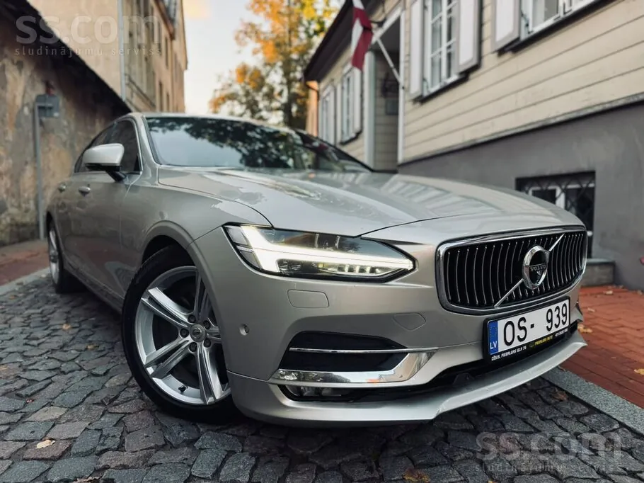 Volvo S90