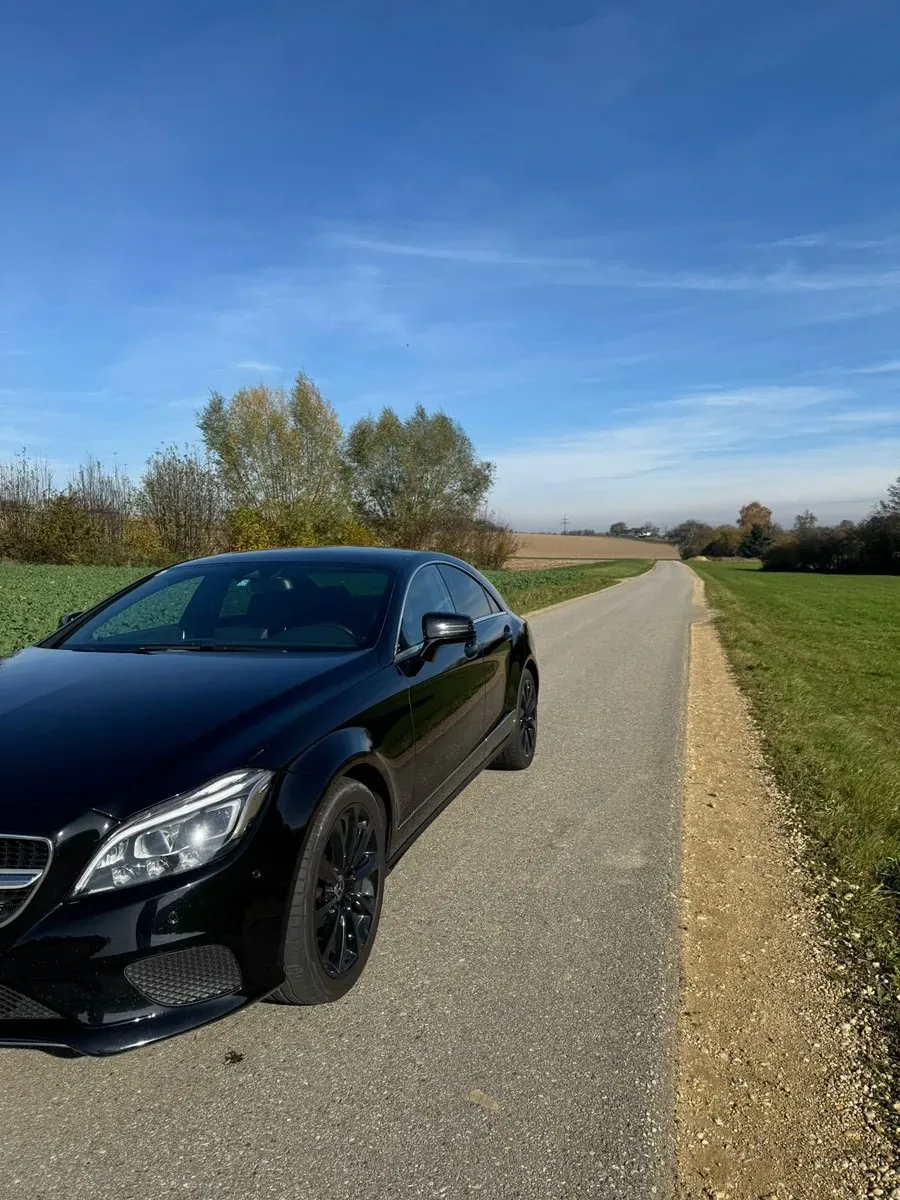 Mercedes-Benz Cls-Class 2016 photo 2