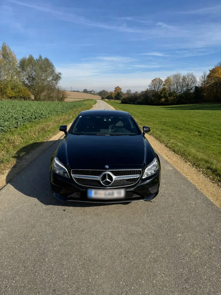 Mercedes-Benz Cls-Class