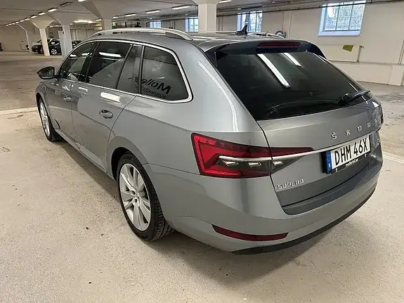 Skoda Superb 2021 photo 5
