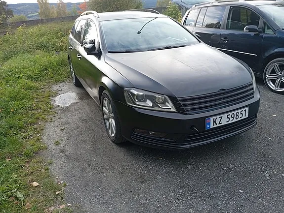 Volkswagen Passat 2012 photo 3