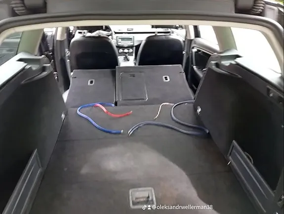 Volkswagen Passat 2012 photo 5