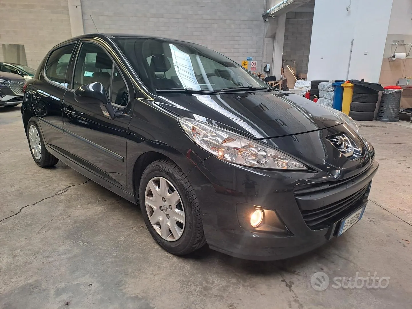 Peugeot 207 2011 photo 4