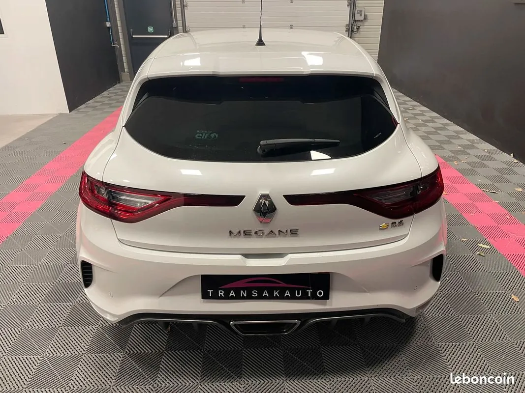 Renault Megane 2018 photo 5