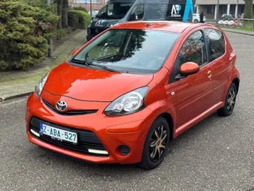Toyota Aygo 2013 photo 3