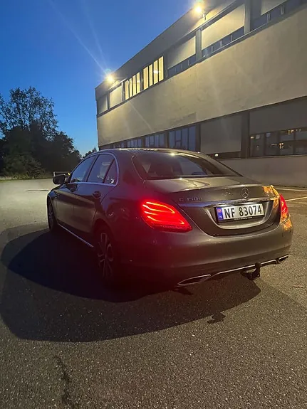 Mercedes-Benz C350 E 2017 photo 4