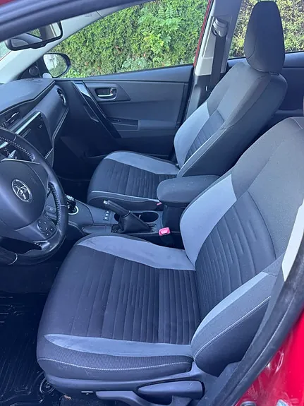 Toyota Auris 2016 photo 5