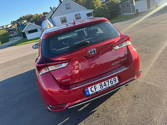 Toyota Auris 2016 photo 4