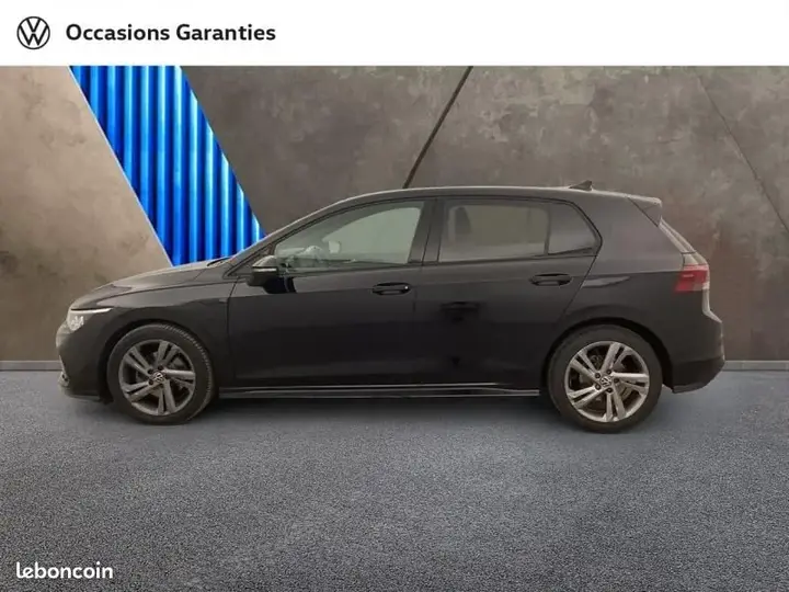 Volkswagen Golf 2024 photo 2