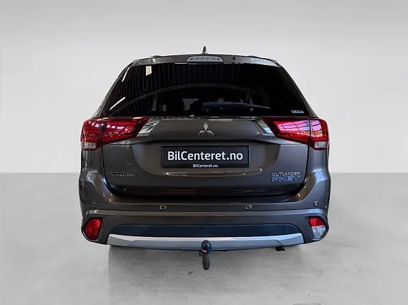 Mitsubishi Outlander 2018 photo 5
