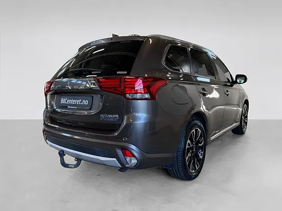 Mitsubishi Outlander 2018 photo 4