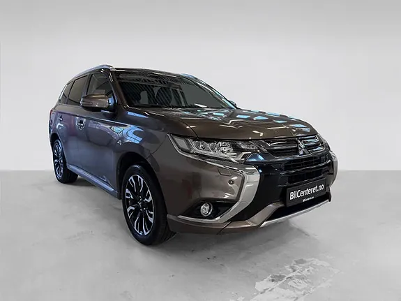 Mitsubishi Outlander 2018 photo 3