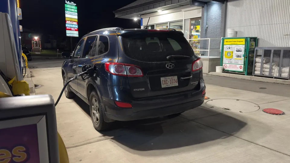Hyundai Santa Fe 2010 photo 2