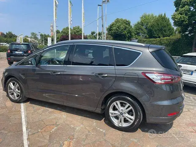 Ford S-Max 2021 photo 2